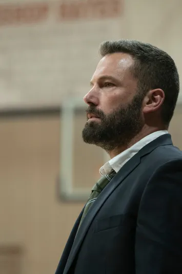 استوح تسريحات شعرك من إطلالات بين أفليك الجذابة (صور)