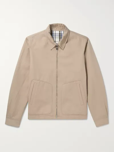 مستر بورتر تطرح مجموعتها الأولى من ملابس الجولف