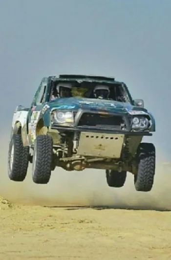 بطل الراليات إبراهيم المهنّا للرجل: الرالي صناعة والجيل الناشئ استثمارنا للمستقبل 