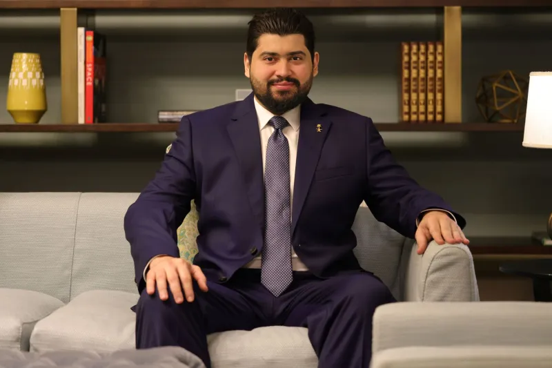 رائد الأعمال مؤيد محجوب: بشائر السياحة قادمة.. وأنا من أقوى روّاد الوساطة التجارية