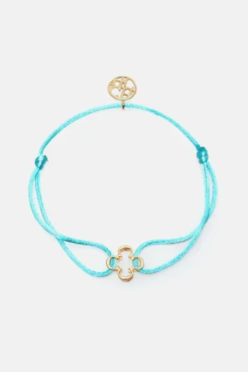 تشكيلة إكسسوارات مميزة من هيريرا مستوحاة من ألوان الصيف المنعشة