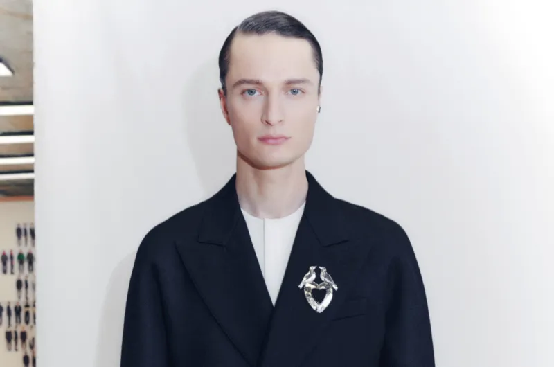 لإطلالة أنيقة.. إليكم تشكيلة أزياء متنوعة لموسم خريف وشتاء 2021 