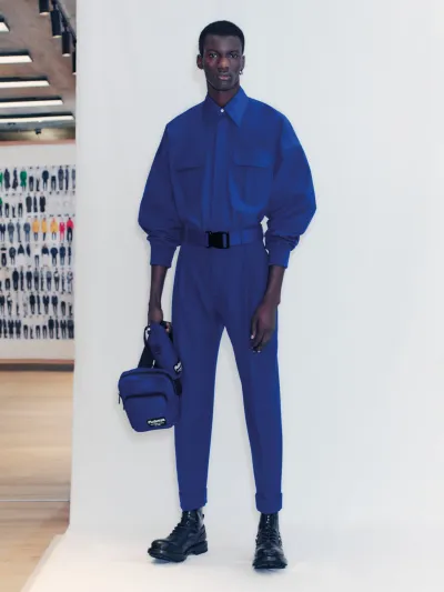 لإطلالة أنيقة.. إليكم تشكيلة أزياء متنوعة لموسم خريف وشتاء 2021 