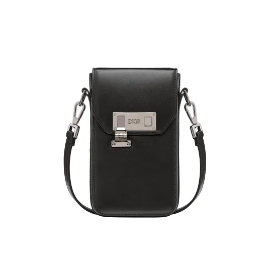 تعرف على مجموعة "ديور" الجديدة من الهدايا والإكسسوارات للرجال