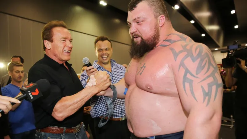  "الوحش" يستعد لمعركته أمام نجم "جيم أوف ثرونز" بإنقاص وزنه