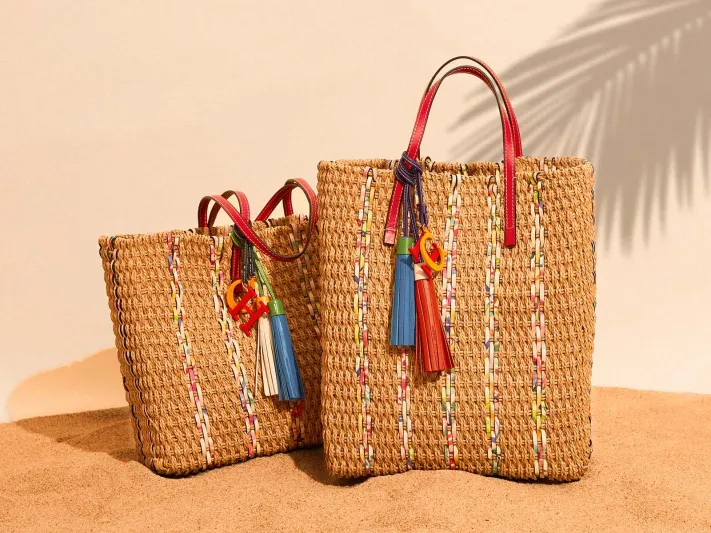 تشكيلة إكسسوارات مميزة من هيريرا مستوحاة من ألوان الصيف المنعشة