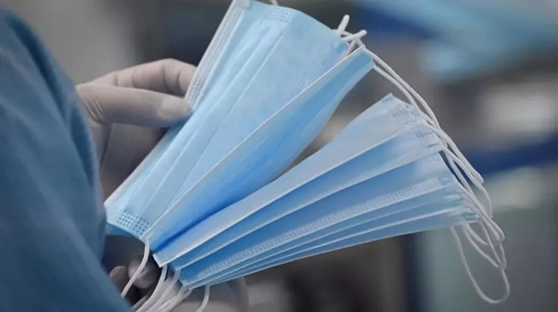 احذر.. خلع الكمامة يعرضك لفيروس لا علاج له