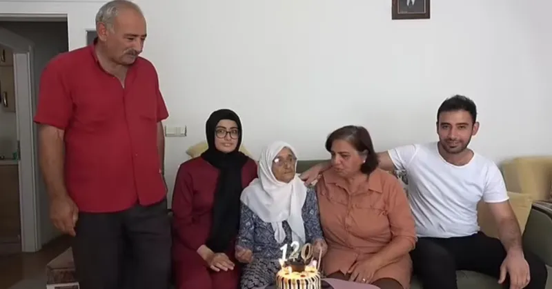 أكبر معمرة في العالم: هذه الأطعمة سر حياتي الطويلة