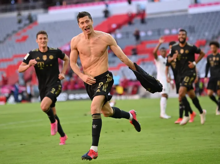 41 هدفا رائعة بأقدام ليفاندوفسكى في الدوري الألماني (فيديو)