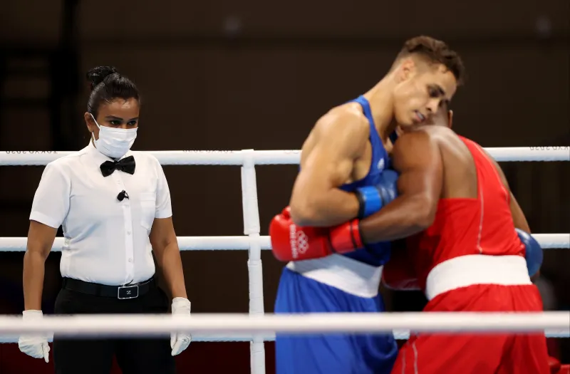 ملاكم مغربي يعض منافسه على طريقة تايسون في الأولمبياد (فيديو)