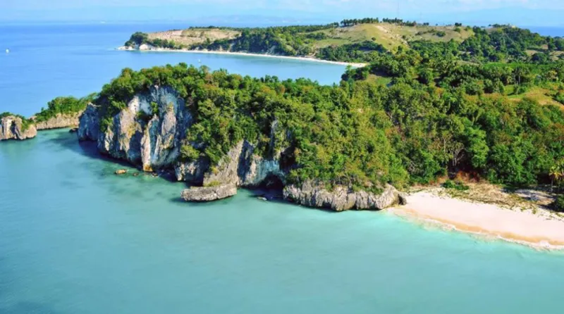 ماذا تعرف عن «هايتي» جنة البحر الكاريبي التي اغتيل رئيسها اليوم؟