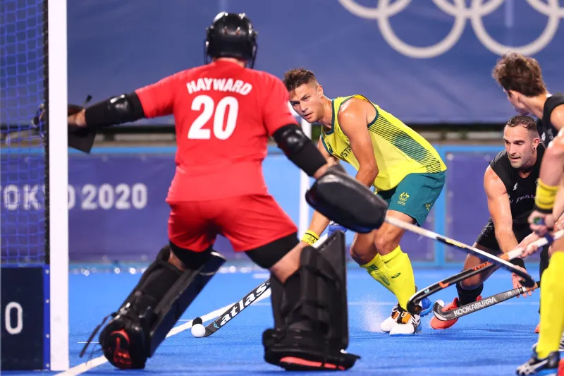 غرائب أولمبياد طوكيو..منافسة شرسة بين شقيقين يلعبان لبلدين مختلفين!