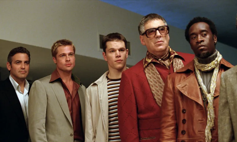 مات ديمون يستعد لجزء جديد من أفلام السرقة Ocean's مع جورج كلوني وبراد بيت