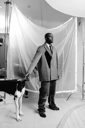 بعد التألق في أسبوع ميلانو.. "424" تؤطر إرث كاليفورنيا في تشكيلتها الجديدة