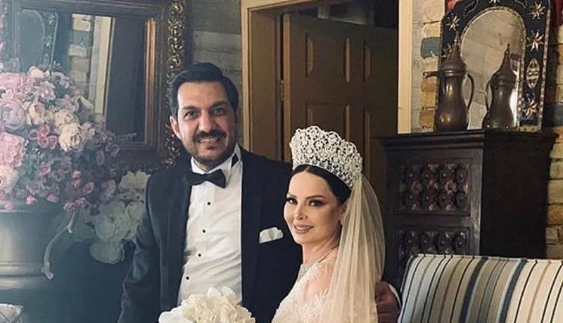 زوج الفنانة ديانا كرزون يخرج عن صمته ويرد على شائعة ابنه "عصام"