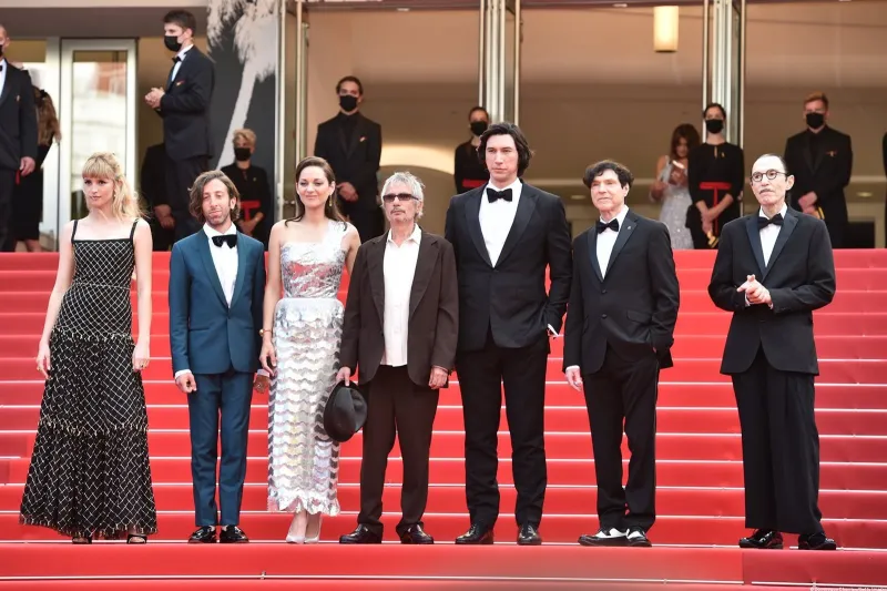 مهرجان "كان" يعود بعرض سينمائي بلا كمامات