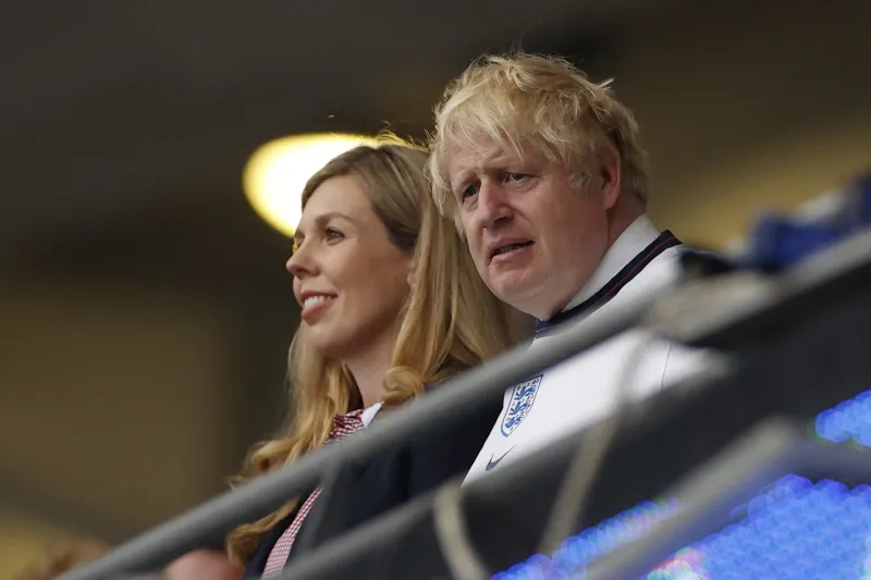 مشاهير حضروا نهائي إيطاليا وانجلترا في يورو 2020 (فيديو وصور)