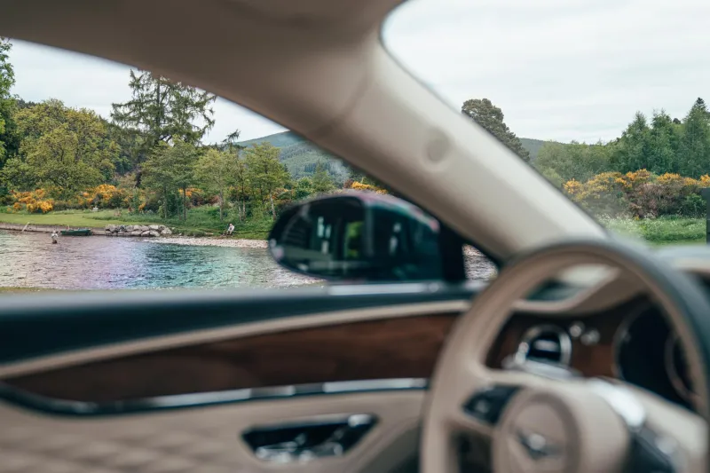 بنتلي موتورز تطرح سيارتها الكهربائية الجديدة كليًا Flying Spur Hybrid بنتلي موتورز تطرح سيارتها الكهربائية الجديدة كليًا Flying Spur Hybrid