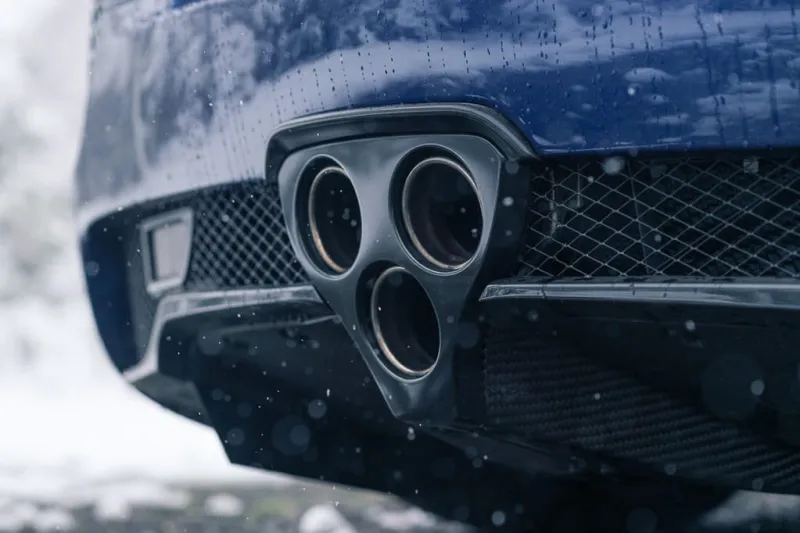 لكزس LFA تصدم الجميع بمحركها الخارق بعد 10 سنوات من طرحها (فيديو)