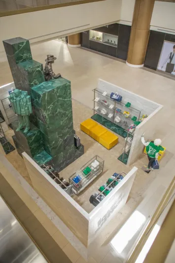 لويس فيتون تفتتح متجرا في سنتريا مول بالرياض