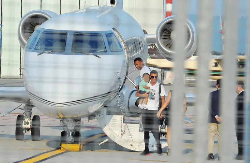 شاهد| لحظة مغادرة كريستيانو رونالدو إيطاليا