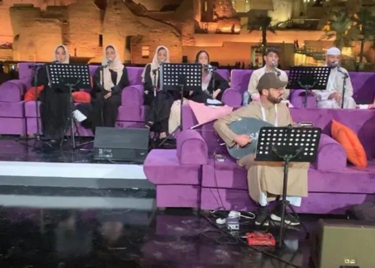 "كورال بنات السعودية" أصوات تبدع مع أشهر فناني الخليج (فيديو) 