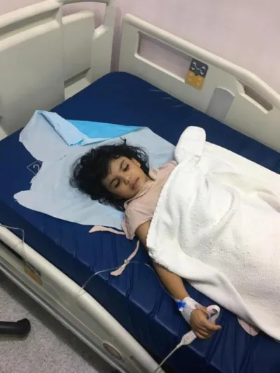 لدغة أفعى سامة تنقل طفلة في السعودية للعناية المركزة (صور) 