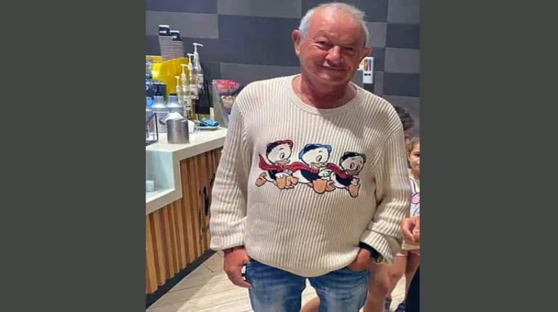 الملياردير نجيب ساويرس يثير ضجة بسبب سعر ملابسه الباهظ (صور)