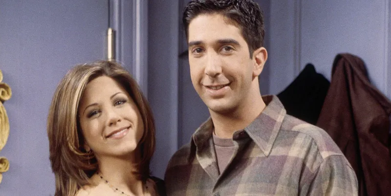 علاقة حب حقيقية تربط بطلي مسلسل "فريندز" 