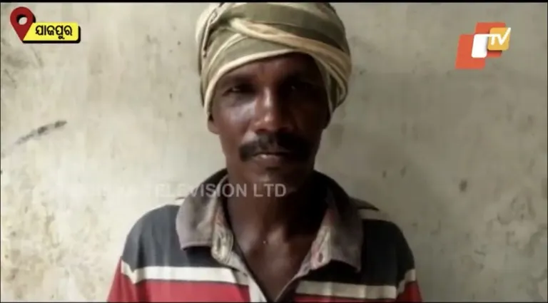 هندي عضه ثعبان سام فانتقم بنفس الطريقة !! (صور)