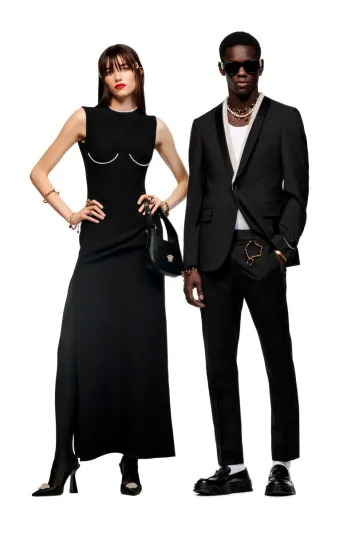 "فيرساتشي" تفتتح متجرها الجديد في أبوظبي