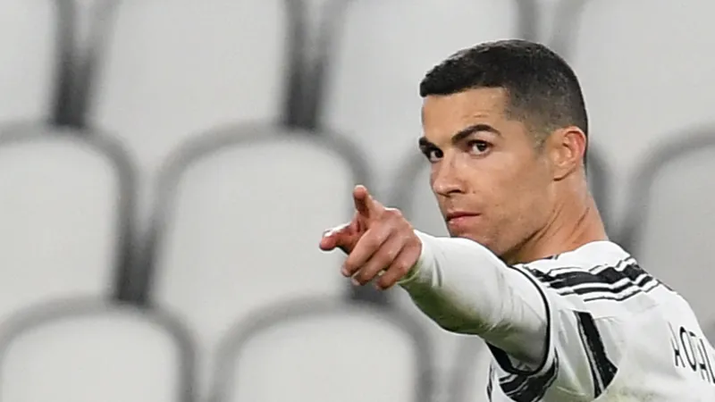 ماذا قال كريستيانو رونالدو عن عودته لريال مدريد؟!