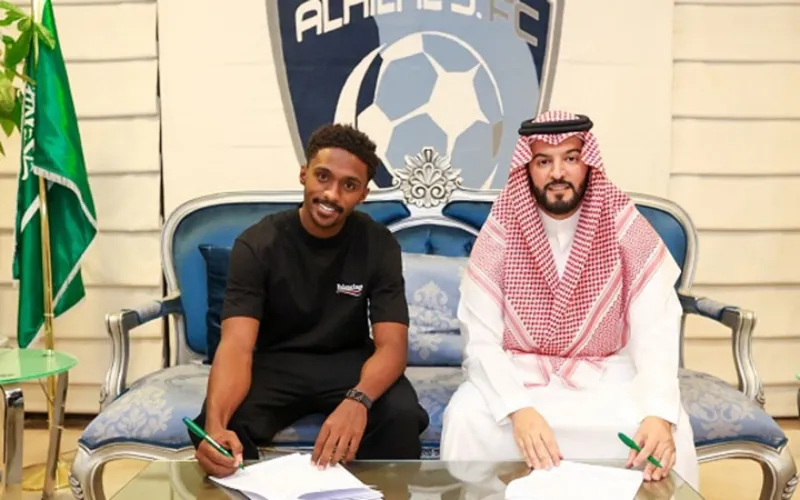 ماذا قال الخليفة الدوسري بعد انتقاله إلى الهلال؟! (فيديو)