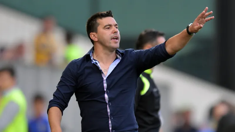 كل ما تريد معرفته عن كوزمين كونترا مدرب الاتحاد الجديد