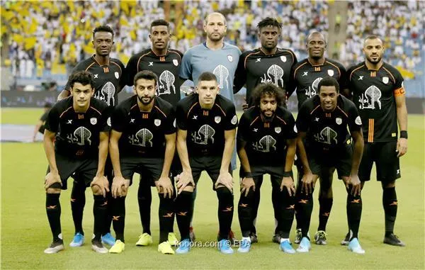 هل ينافس الشباب على لقب الدوري السعودي؟! (فيديو)