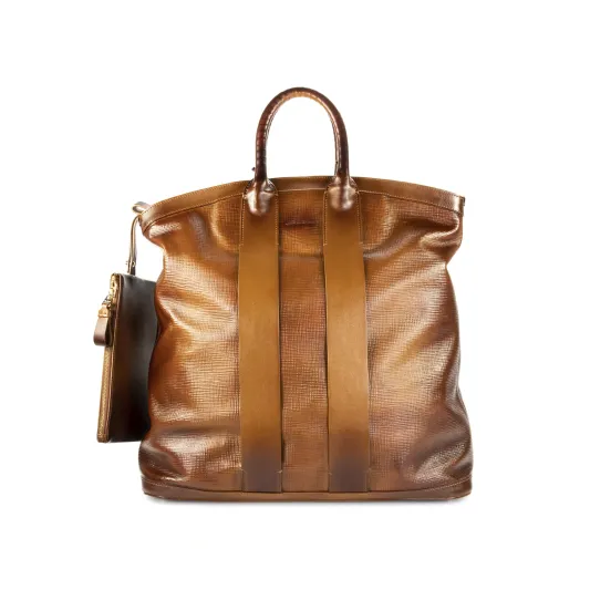 اتجاهات إكسسوارات الرجال لصيف 2021