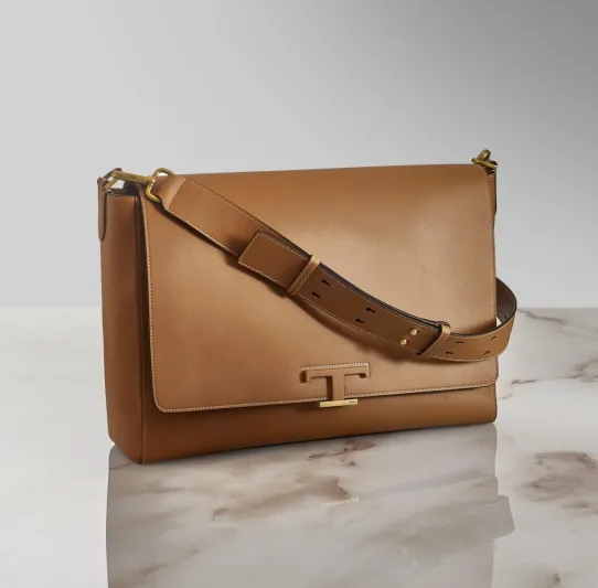 اتجاهات إكسسوارات الرجال لصيف 2021