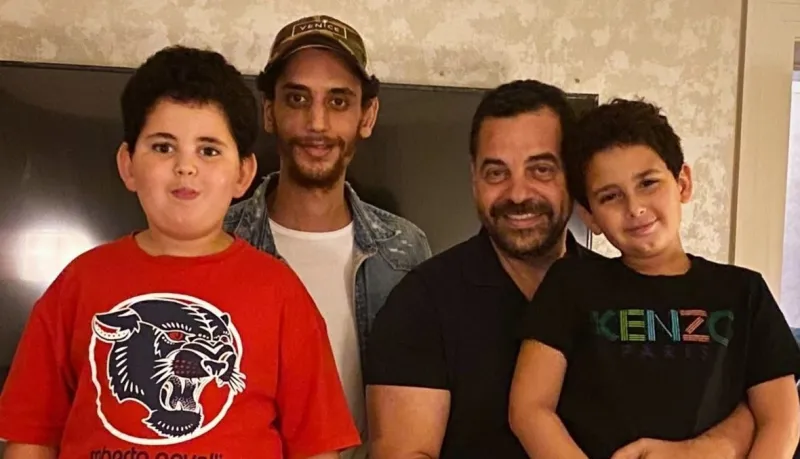 3 عمليات جراحية عاجلة لابن طارق العريان عقابًا على صفعه ممثلة (فيديو)