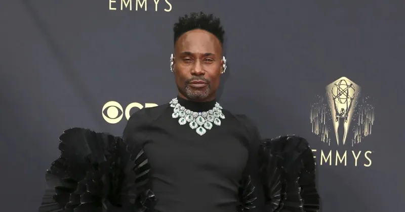 «بيلي بورتر» بزي طائر أسود وجواهر بمليون دولار! (صور)