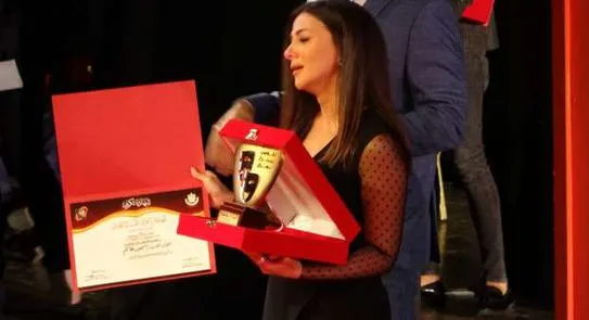 شاهد| أول ظهور لدنيا سمير غانم وموقفها مع اعتزال التمثيل 