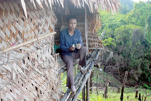 رحيل مأساوي لطرزان الحقيقي بعد عودته للعالم المتحضّر (فيديو)