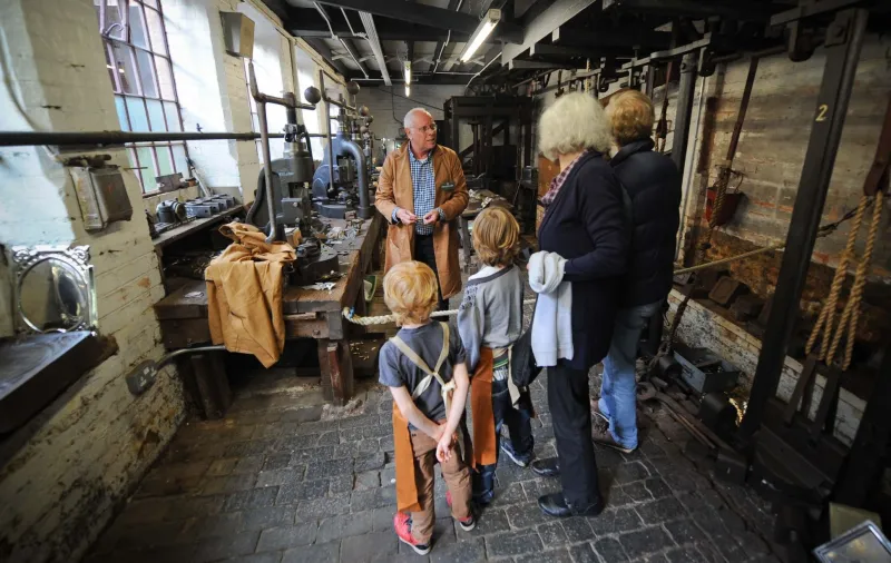 أكثر الأماكن رعباً في العالم يقدم فرصة عمل فهل تملك الشجاعة؟(صور) 