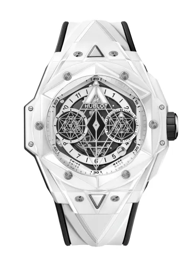 8 نصائح للعناية بساعتك الفاخرة وإطالة عمرها 