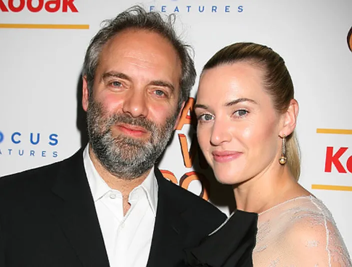 أشهر قصص الحب التي بدأت في مواقع تصوير أفلام عالمية.. وكيف انتهت؟