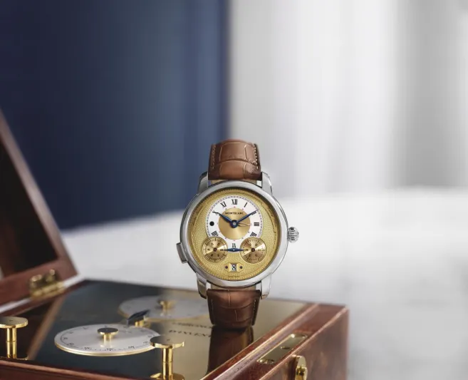 مون بلان تحيي الذكرى الـ 200 لـ"كاتب الوقت"بساعة "ستار ليجاسي نيكولا ريوسيك كرونوغراف" 