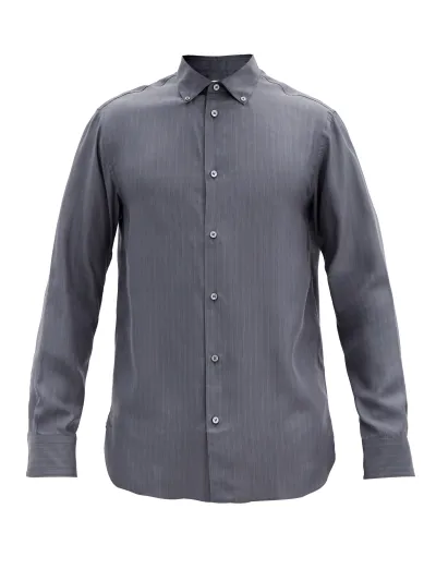 أساسيات لتحديث خزانة ملابسك مع بداية موسم الخريف