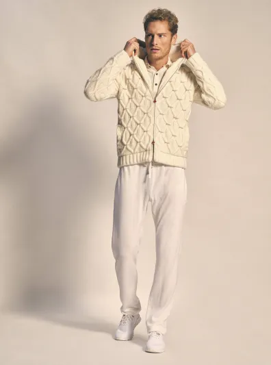 أساسيات لتحديث خزانة ملابسك مع بداية موسم الخريف