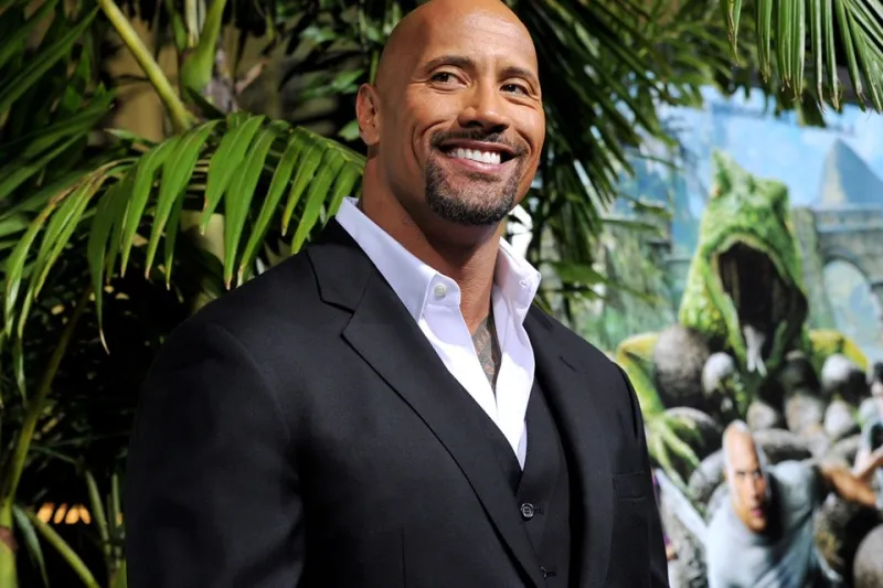 ذا روك يقتحم عالم الغناء بـ«Faceoff» (فيديو)