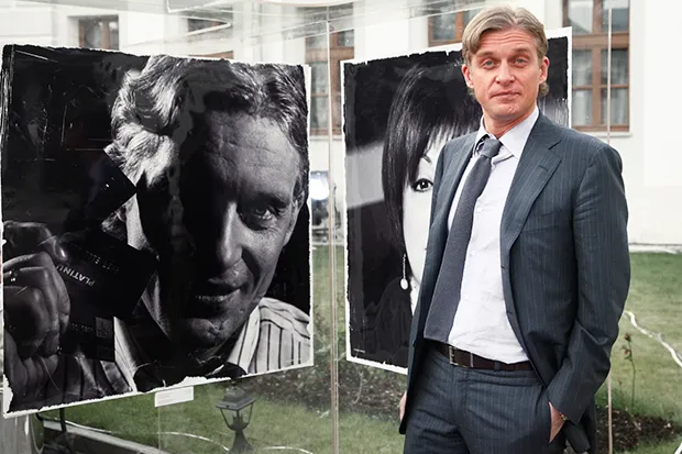 ملياردير يتخلى عن جنسيته للتهرب من الضرائب!