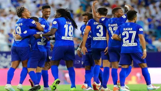 الهلال يضرب موعدًا مع النصر في نصف نهائي دوري الأبطال